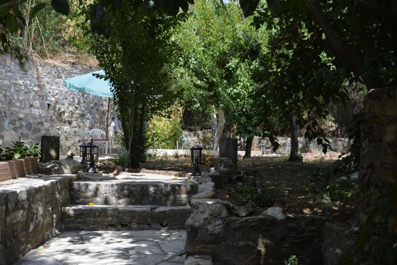 Kato Platres Riverside Cottage المظهر الخارجي الصورة